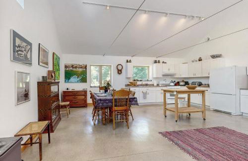 Secluded 2 BR Cottage with Private WandD, WiFi and Patio - Foto 5