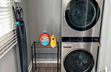 Calm 4BR-3BA 10 min DT Airport by LSP Homes - Foto 44