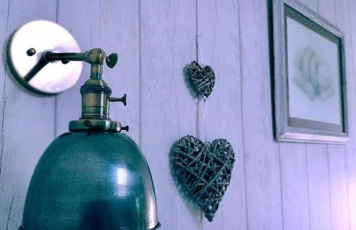 Bream Barn - sea view, woodburner, easy walk to the beach, parking, full kitchen - Foto 16