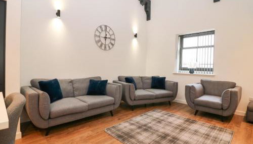 The Reception Room at The Institute Executive Apartments - Photo 4