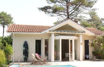 Maison calme avec piscine privée, golfs, lac et plages - Foto 1