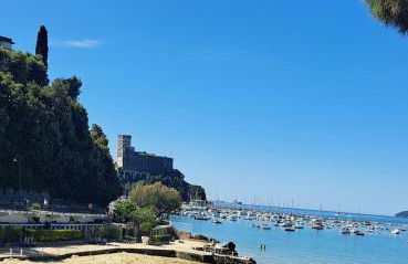 San Terenzo Poets of the sea with parking and balcony - Photo 43