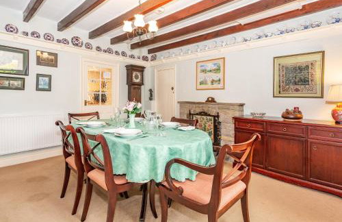 Corner House - Photo 8