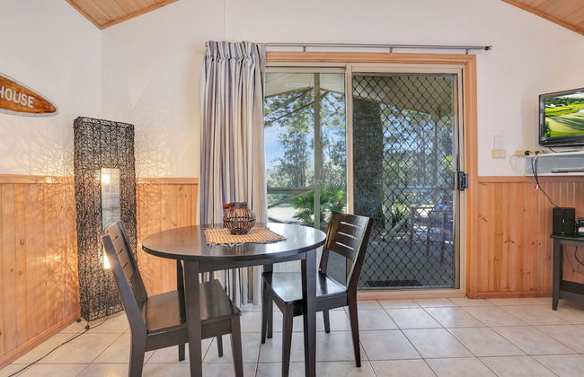 Seven Mile Beach Holiday Park - Photo 15