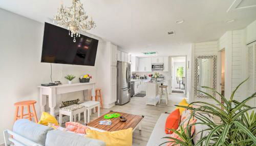 Riverside New Magnolia Springs Home with Dock, Beach - Foto 4