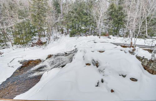 Maine Home with Hot Tub and Snowmobile Trail Access! - Foto 34