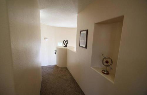 Home near Balloon Fiesta Park! - Photo 8