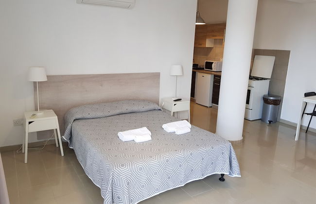 Valentinos Apartments - Foto 9