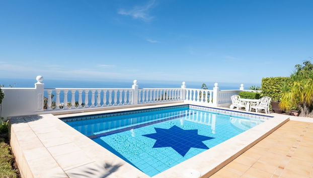 Charming Getaway in El Sauzal Enjoy Comfort Nature and a Private Pool - Foto 2, Habitación