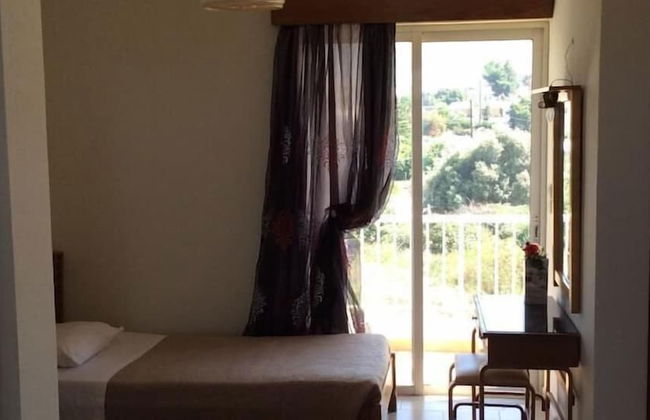 Eftihia Studios - Photo 4