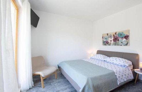 Beautiful Home In Kostanje With Wifi - Photo 31