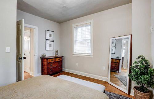 Victorian Manor on Main w 6 beds-10 mins to Lanc - Foto 16