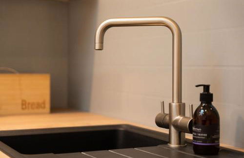 The Swallows Nest - Photo 28