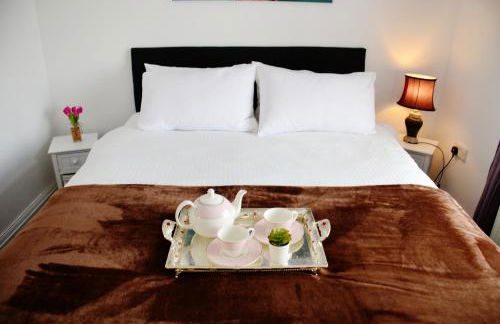 29EW Dreams Unlimited Serviced Accommodation- Staines - Heathrow - Foto 24