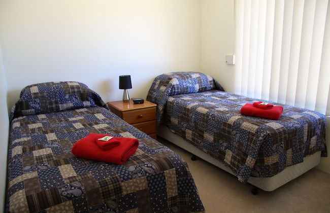 Byford House on the Scarp - Photo 3