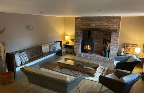 Stunning rural Barn Conversion - Photo 9