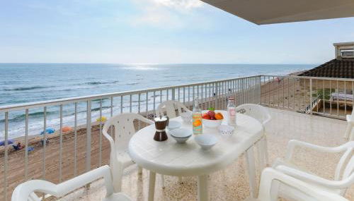 Turia in Tavernes de la Valldigna - Foto 2