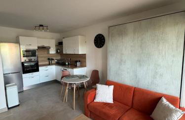 T2 cosy en bord de mer avec terrasse, piscine et parking - Foto 8