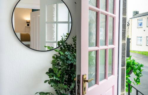 Northern Hideaways Castle Hill View, Bellingham - Photo 9