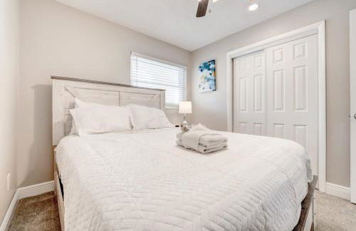 Spacious Casselberry House with Backyard Pool - Photo 38