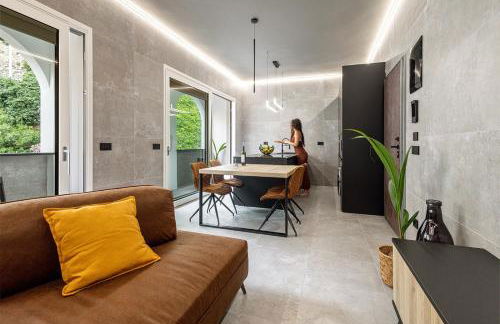 Eclipse #2 - Photo 4