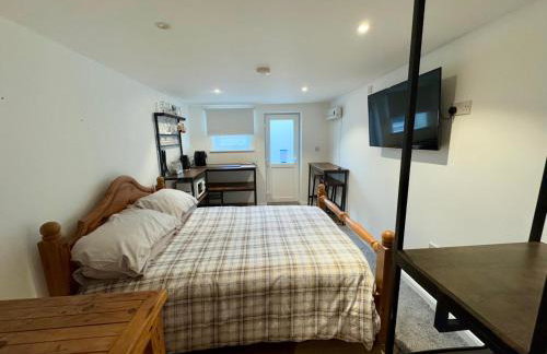 The Shack 1 bedroom apartment - Photo 6