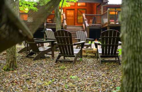 Whitetail Retreat Cabin for 13 - Foto 50