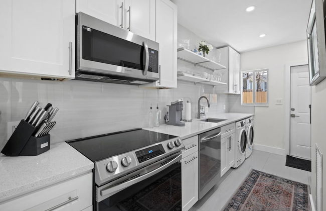 Uhost AI 1BR Sleek Modern Retreat - Foto 9