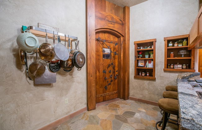 Cougar Ridge Resort, LLC - Photo 38