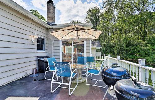 Wawayanda House on 62 Acres - Multiple Fireplaces! - Foto 33