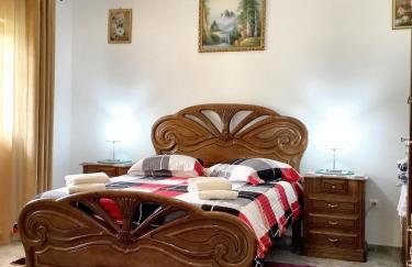 Charming House in Cortiçada with Balcony and Mountain View - Foto 20