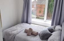 Well presented 3 Bed House- 9 Guests - Great for Leisure stays or Contractors -NG8 postcode - Foto 5