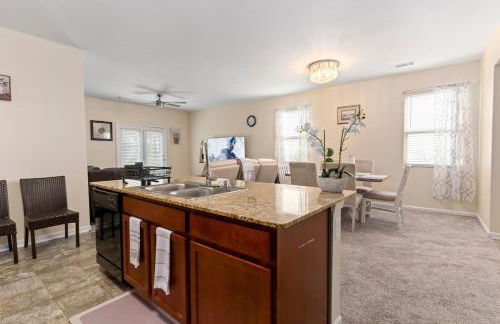 5BR Oasis with 3 Spa-Like Baths - Foto 18