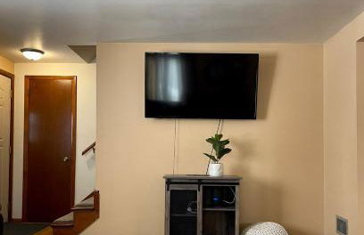 Lambeau Views! Walk to Titletown District & Resch - Photo 25