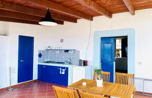 Villa Margherita - Appartamenti a due passi dal corso di Santa Marina Salina a 100 mt dalla spiaggia - Foto 7