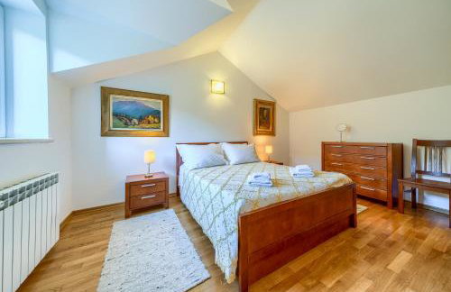 Villa Roglić with Pool and Outdoor Sports Area - Tennis, Mini Golf - Foto 9