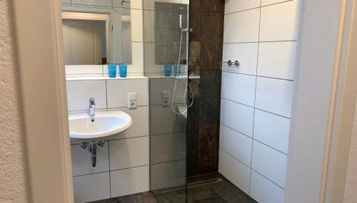 Voigtshof Niederrhein Ferienwohnung „Balberg“ - Foto 5, Shower