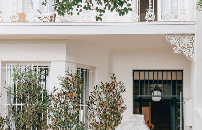 Experience Tranquility at Kelvin Urban Retreat - Photo 76