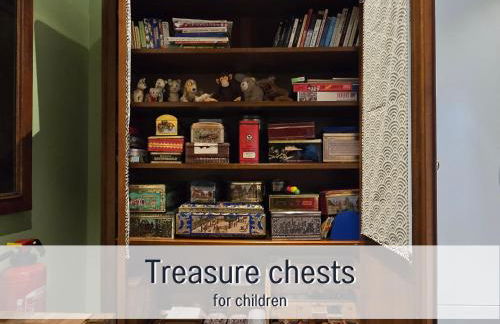 Baham-Apartment Nuernberg - including hot tub, sauna, massage chair, roof terrace, barbecue - metro 15 min, exhibition center 8 min walk - Foto 20