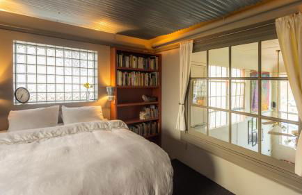 Luxury Living in Historic Bank Haven of Art&Music - Foto 9