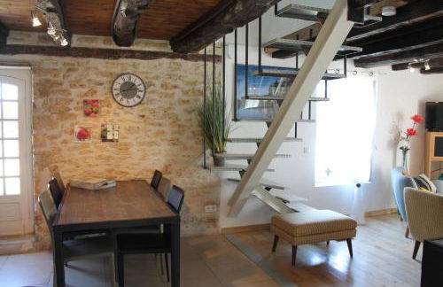 Les Mazaux avec piscine chauffée au nord de Sarlat - Foto 3