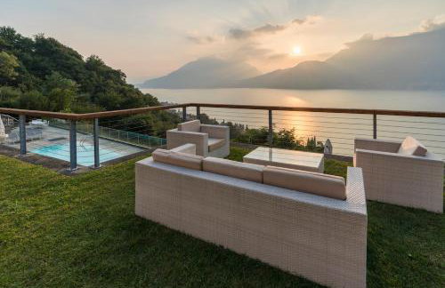 Spectacular views and modern living on Lake Como - Photo 24