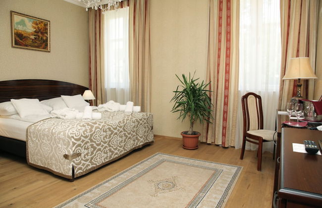 Batthyány Kastélyszálló - Foto 9