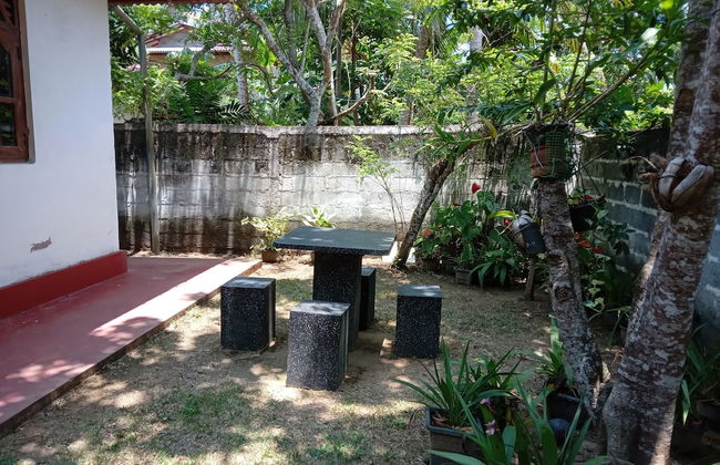 Charming 2-bed Apartment in Weligama - Photo 44