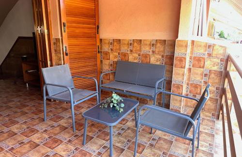 Adosado con piscina y parking - Photo 3