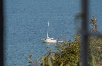 Bay House - Photo 17