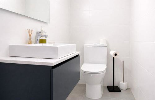 ⭑ Terrace + Sea views + Private Beach. What else? ⭑ - Foto 17