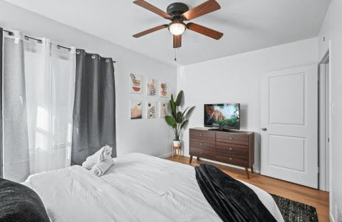 Belmont Shore Getaway with Hot Tub and Firepit - Foto 54