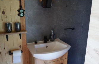 Oaza Święty Spokój - domek z balią i jacuzzi - Foto 34