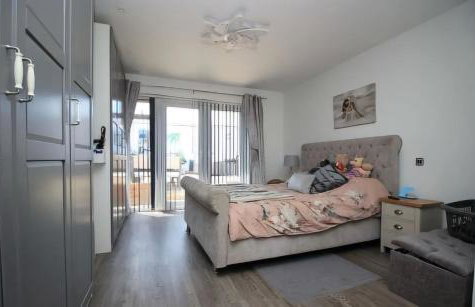 An entire two bed sea side bungalow with lazy spa - Foto 24